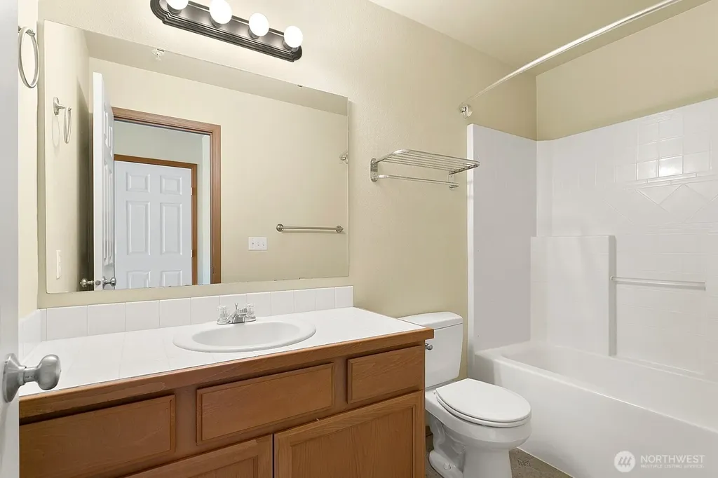 10511 140th Street Ct E Puyallup WA 98374