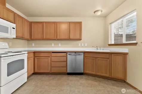10511 140th Street Ct E Puyallup WA 98374