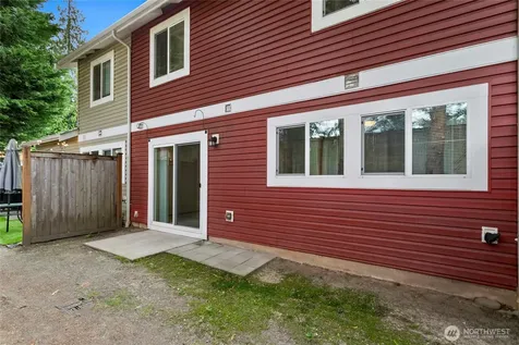 10511 140th Street Ct E Puyallup WA 98374