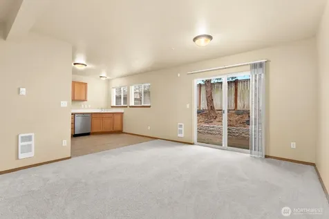 10511 140th Street Ct E Puyallup WA 98374