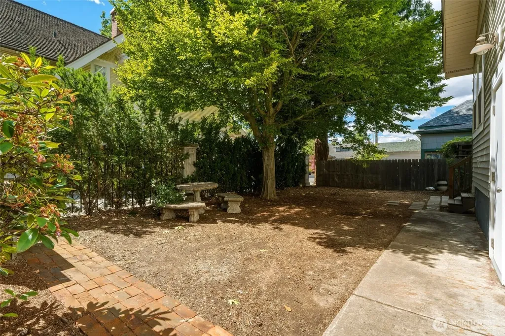 241 N Bellevue Avenue Walla Walla WA 99362