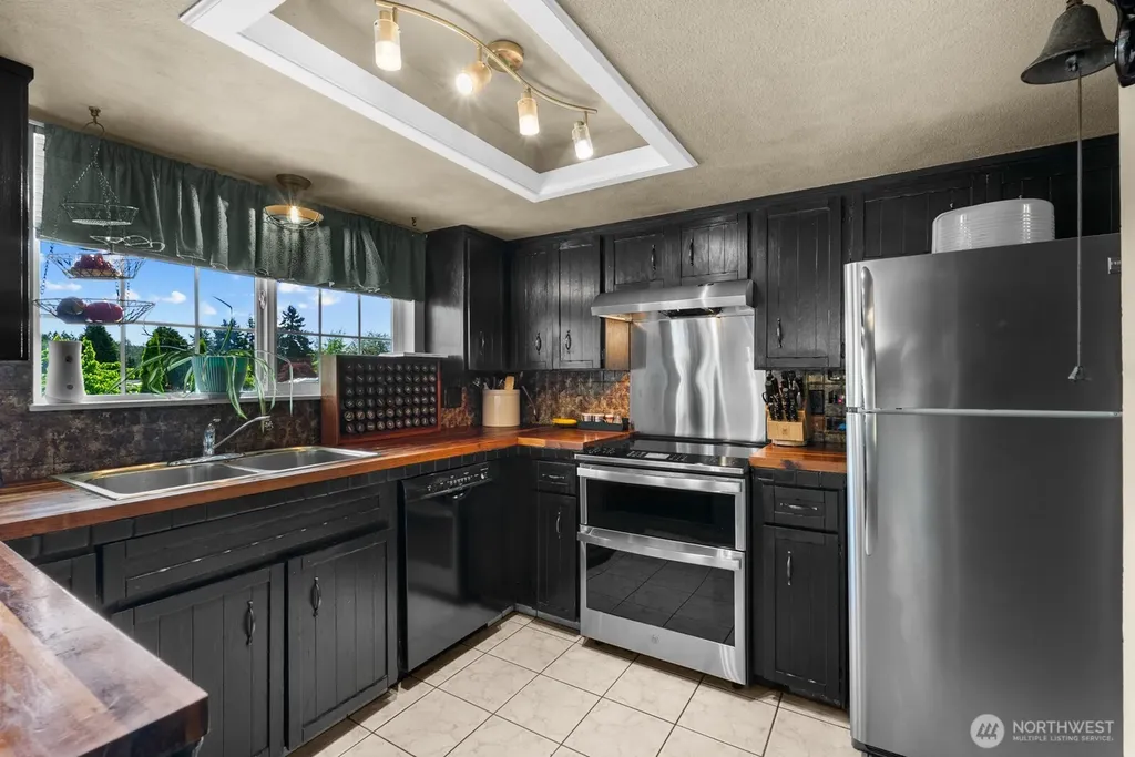 22217 78th Avenue E Graham WA 98338