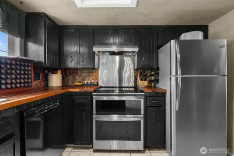 22217 78th Avenue E Graham WA 98338