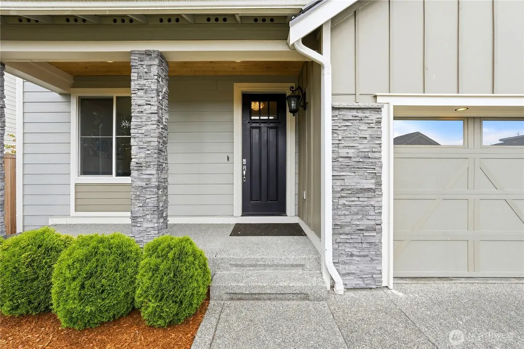 17813 41st Drive SE Bothell WA 98012
