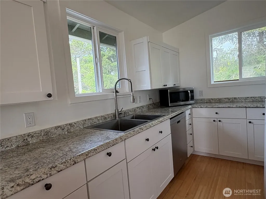 1106 227th Lane Ocean Park WA 98640