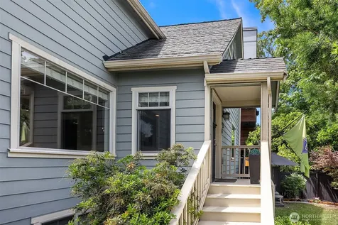 43 W Etruria Seattle WA 98119