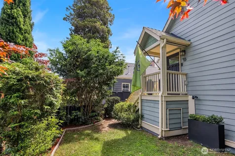 43 W Etruria Seattle WA 98119