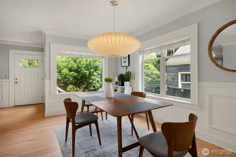 43 W Etruria Seattle WA 98119