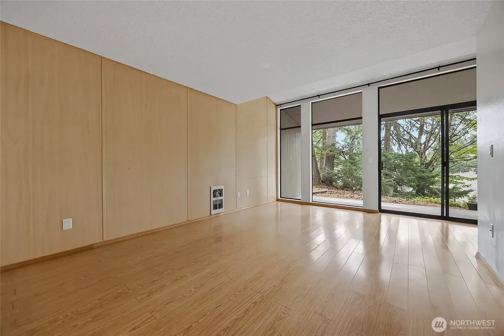 6236 137th Place NE Redmond WA 98052