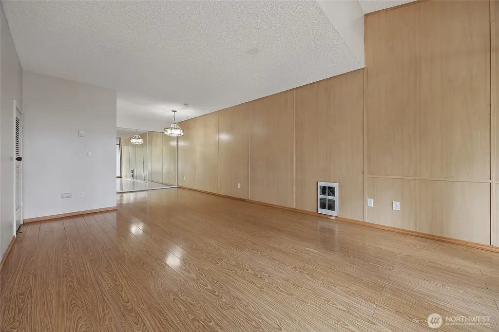 6236 137th Place NE Redmond WA 98052