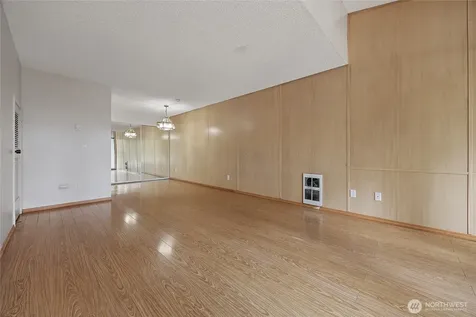 6236 137th Place NE Redmond WA 98052