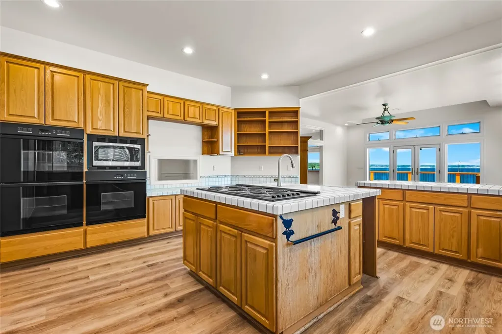 3065 Oak Bay Road Port Hadlock WA 98339
