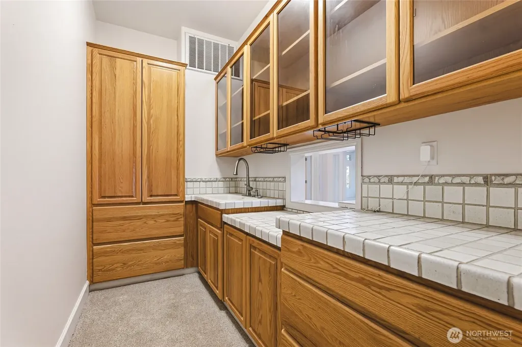 3065 Oak Bay Road Port Hadlock WA 98339