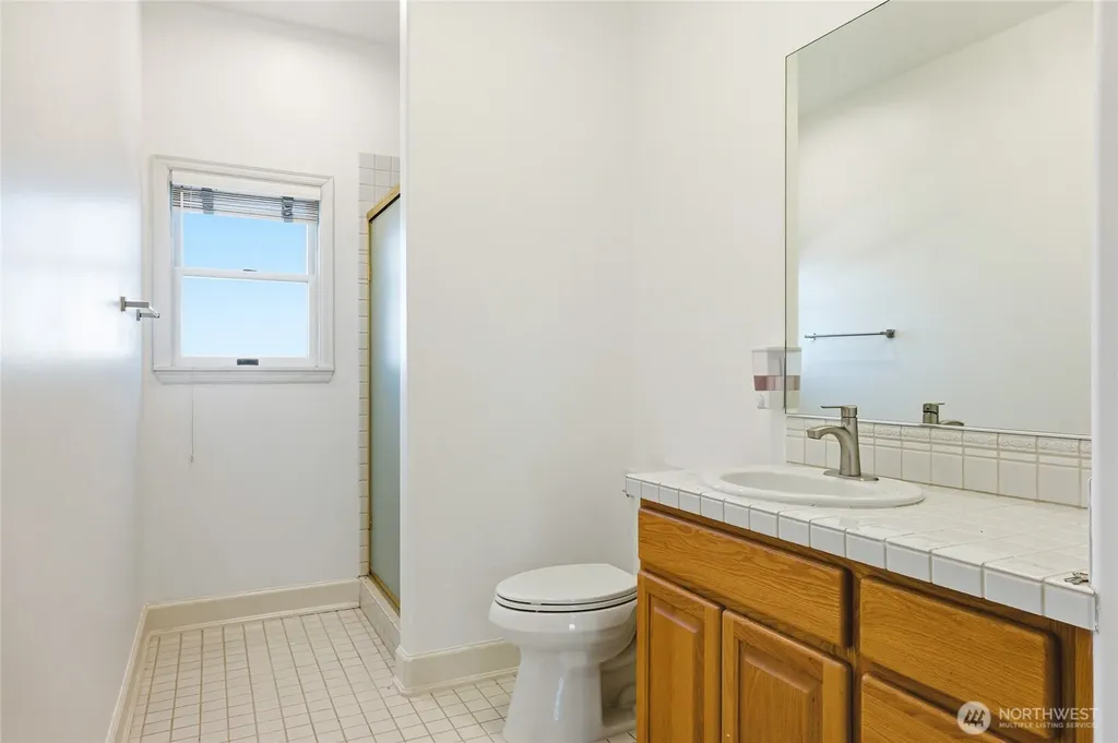 3065 Oak Bay Road Port Hadlock WA 98339
