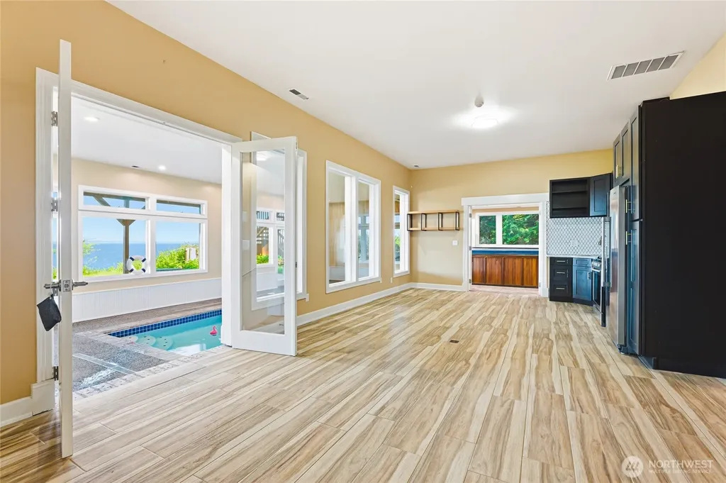 3065 Oak Bay Road Port Hadlock WA 98339