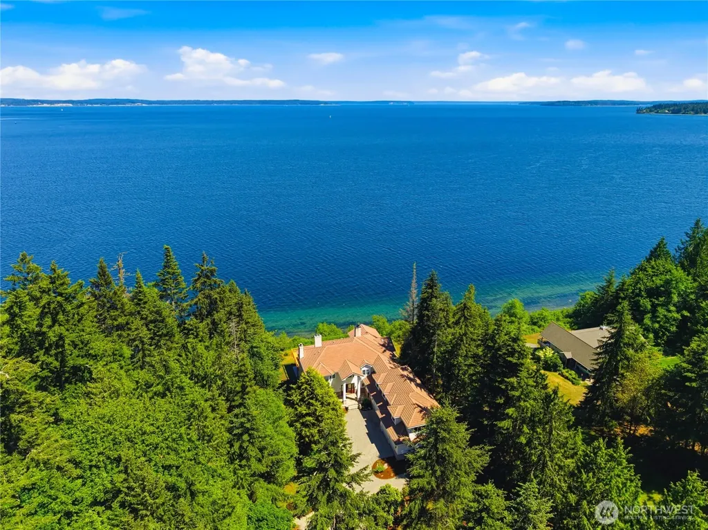 3065 Oak Bay Road Port Hadlock WA 98339