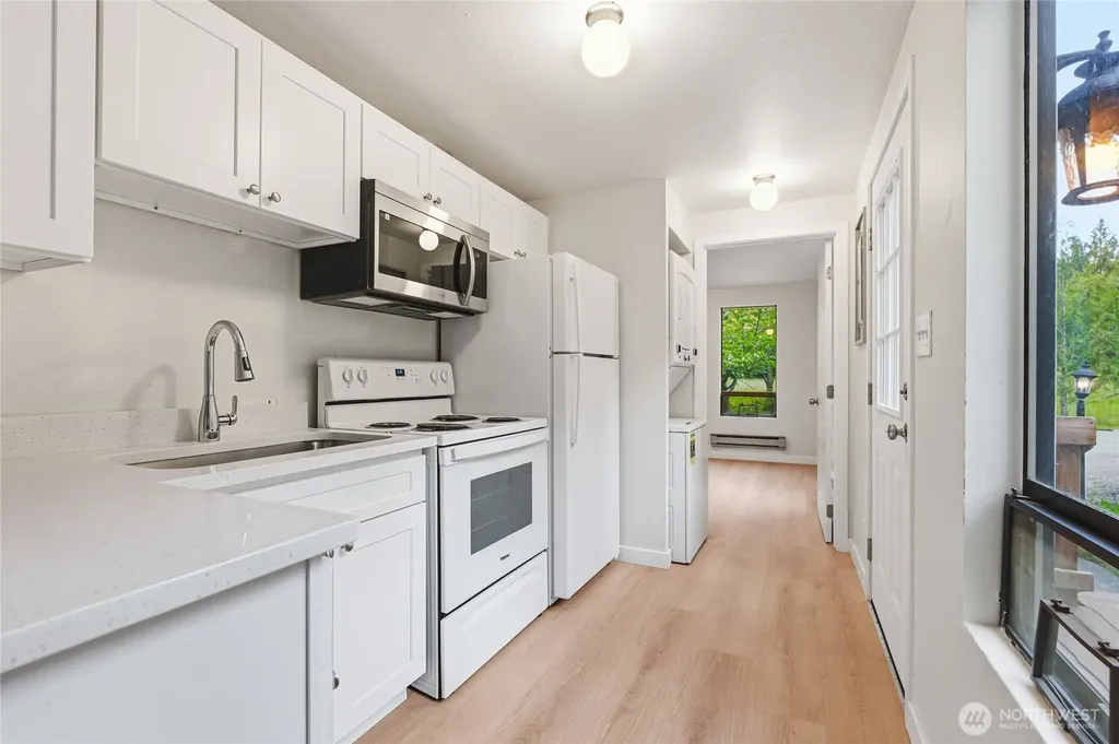 3065 Oak Bay Road Port Hadlock WA 98339