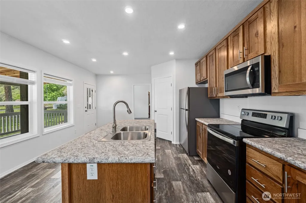 5 Columbia Drive Kettle Falls WA 99141