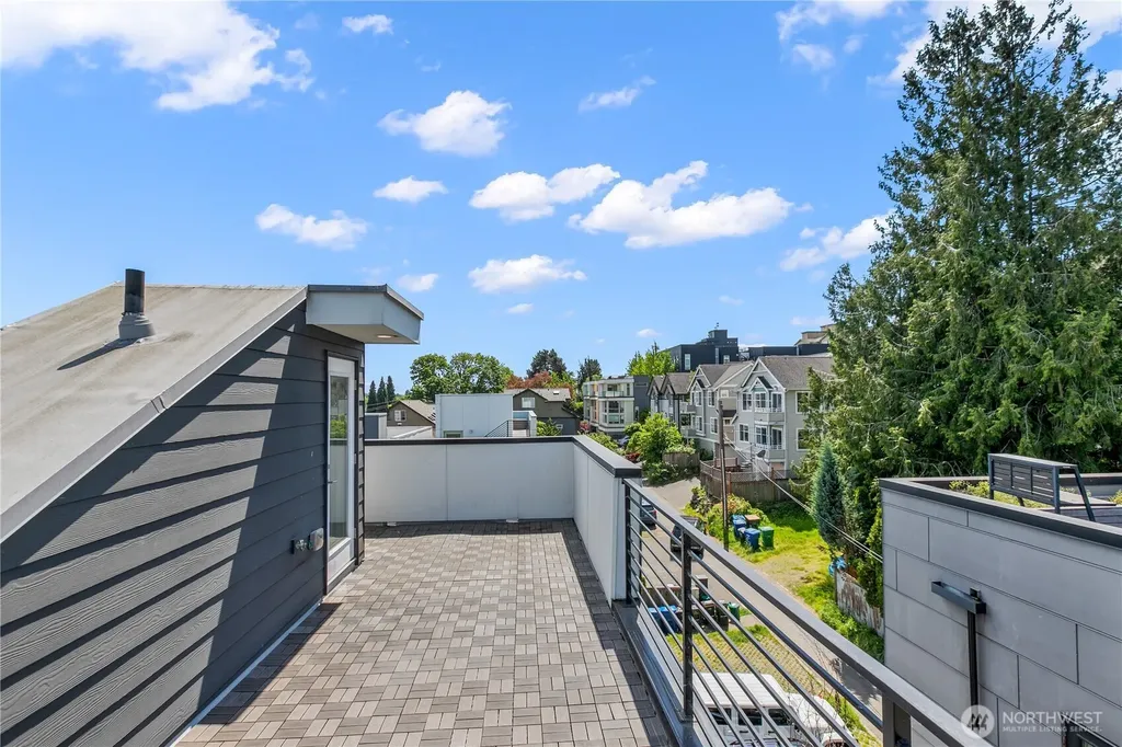 2327 E Denny Way Seattle WA 98122
