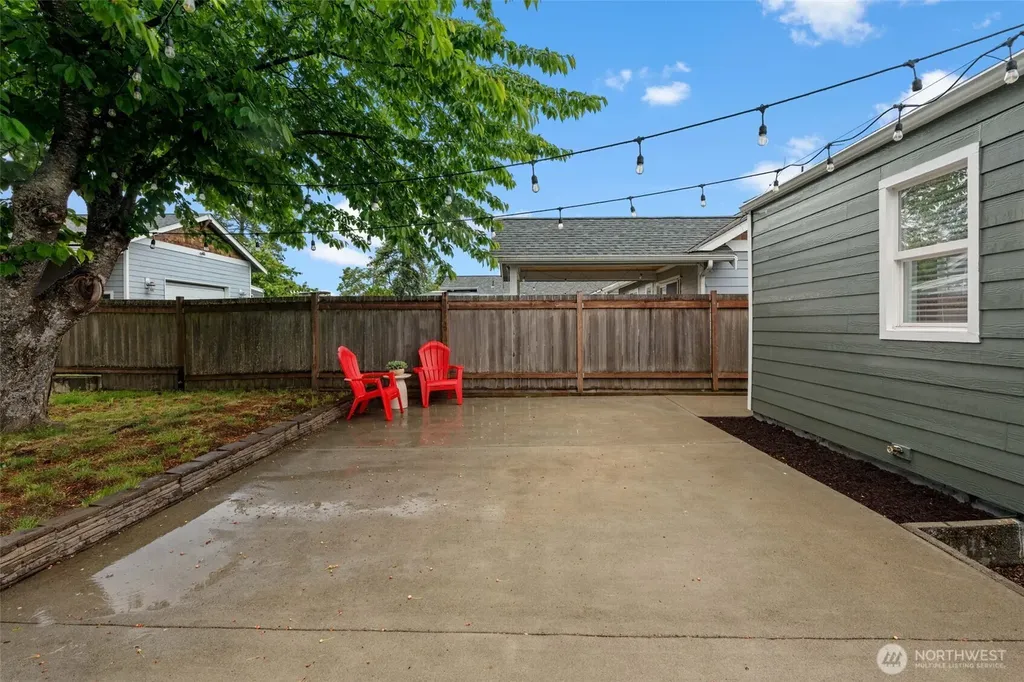 1032 S Macarthur Street Tacoma WA 98465