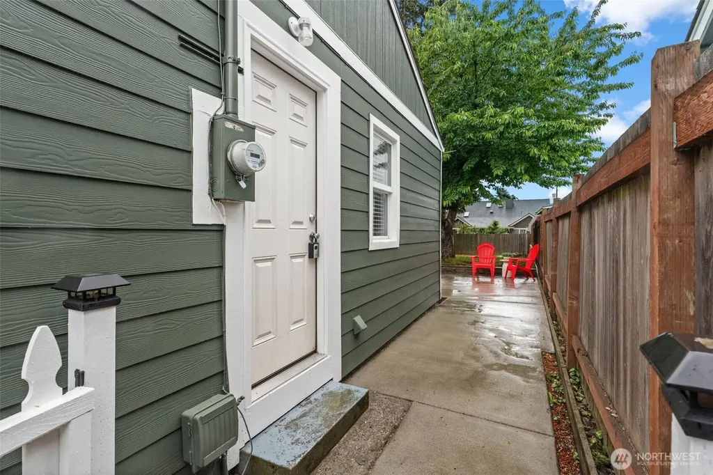 1032 S Macarthur Street Tacoma WA 98465