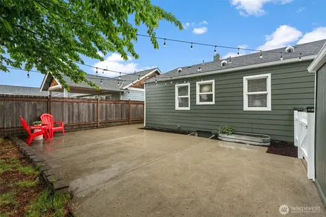 1032 S Macarthur Street Tacoma WA 98465