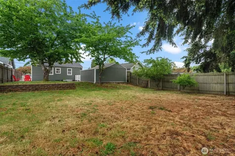 1032 S Macarthur Street Tacoma WA 98465