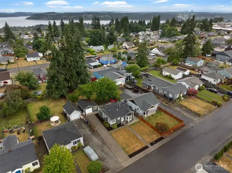 1032 S Macarthur Street Tacoma WA 98465