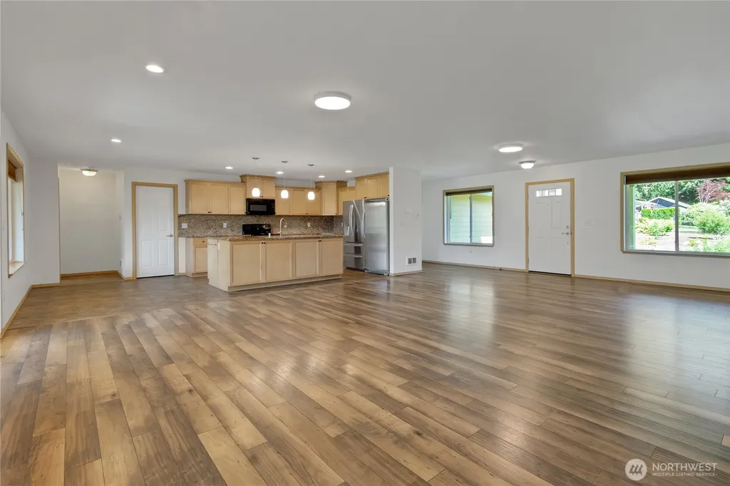 1450 SE Spruce Road Port Orchard WA 98367