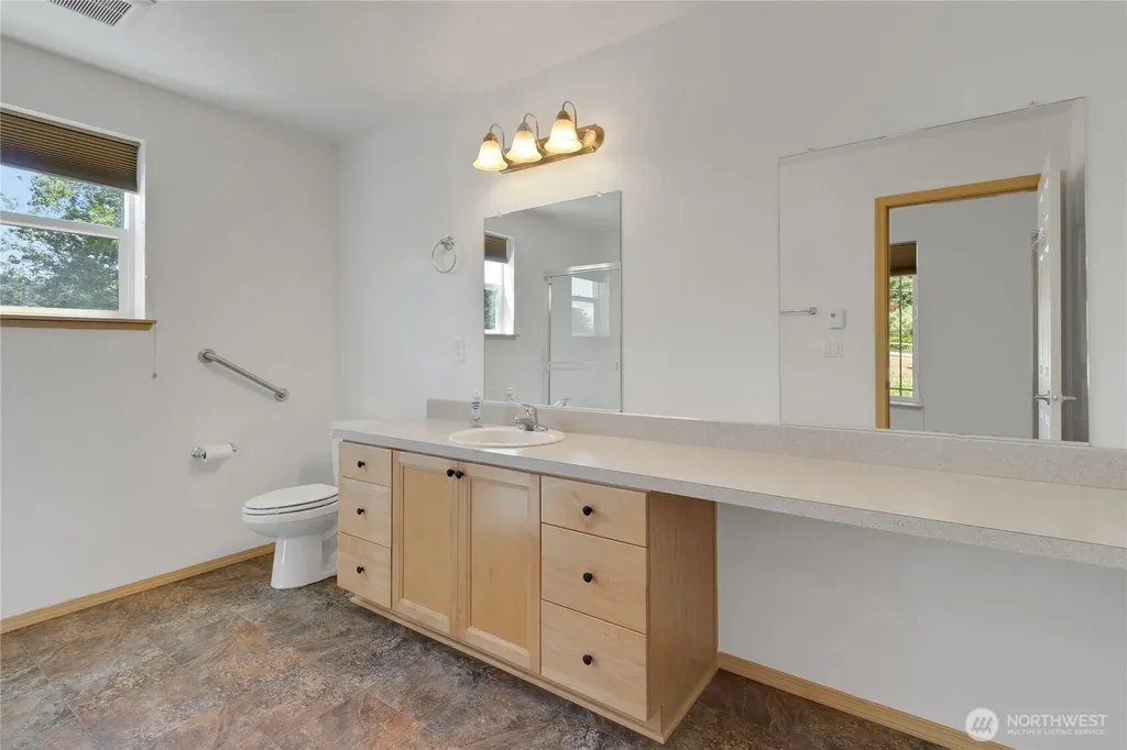 1450 SE Spruce Road Port Orchard WA 98367