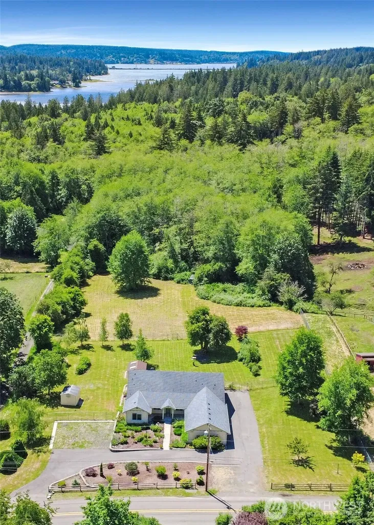 1450 SE Spruce Road Port Orchard WA 98367