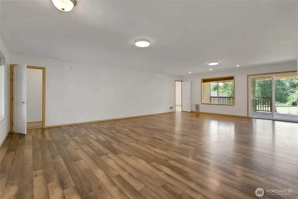 1450 SE Spruce Road Port Orchard WA 98367