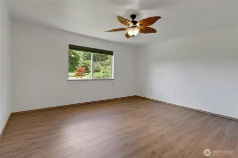 1450 SE Spruce Road Port Orchard WA 98367