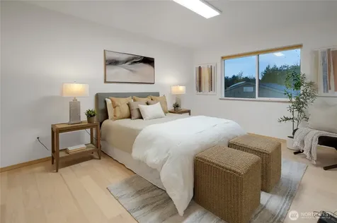 1450 SE Spruce Road Port Orchard WA 98367