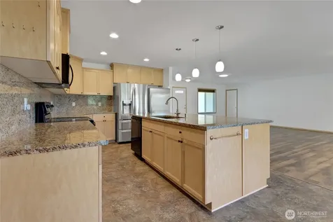 1450 SE Spruce Road Port Orchard WA 98367