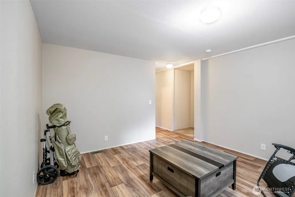 171 NE Hilltop Place Tahuya WA 98588