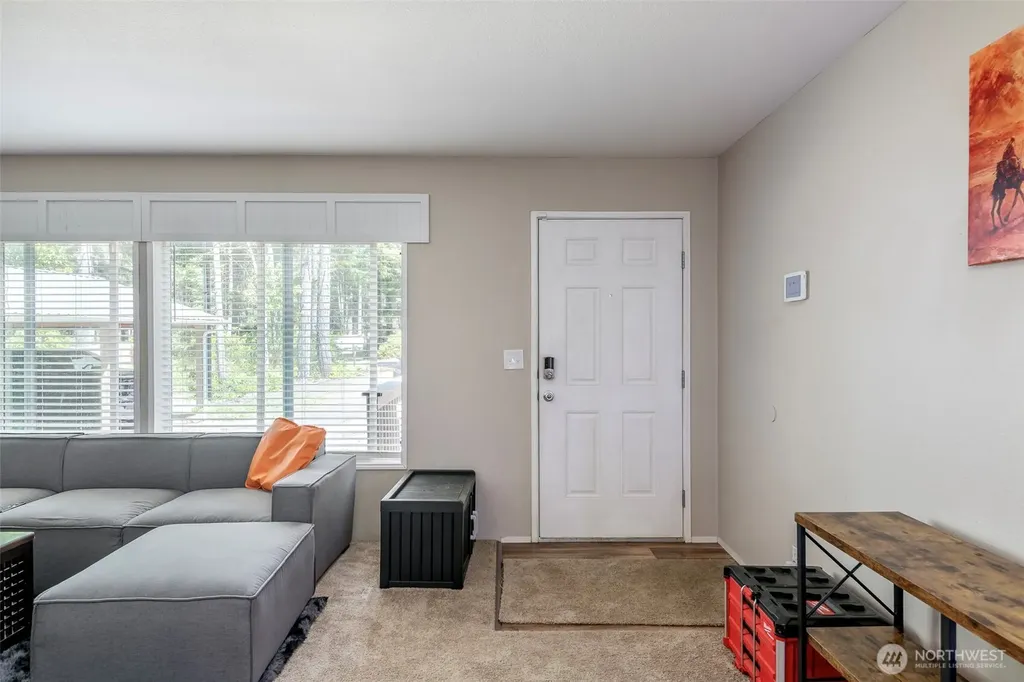 171 NE Hilltop Place Tahuya WA 98588