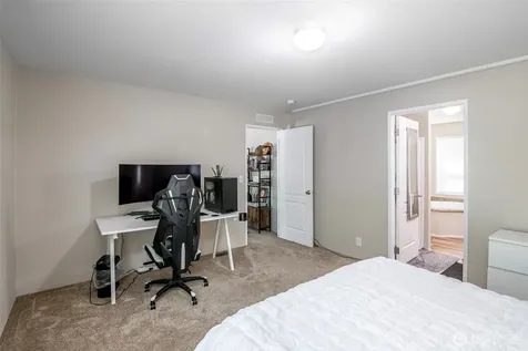 171 NE Hilltop Place Tahuya WA 98588