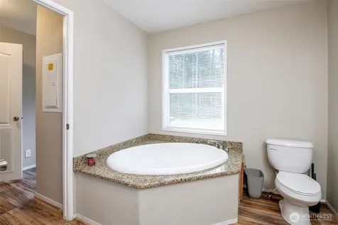 171 NE Hilltop Place Tahuya WA 98588