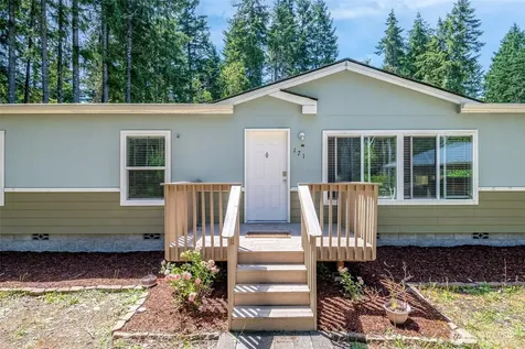 171 NE Hilltop Place Tahuya WA 98588