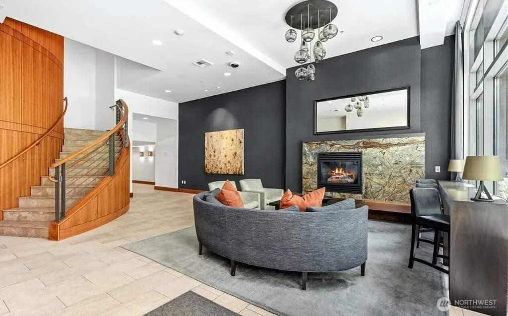 910 Lenora Street Seattle WA 98121