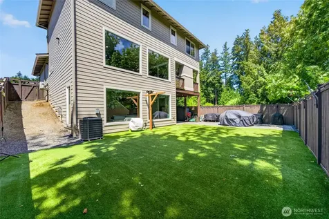 21212 129th Lane SE Kent WA 98031
