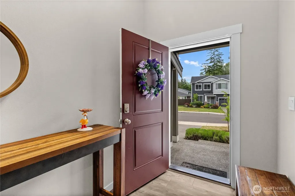 17512 Crossing Drive E Puyallup WA 98374