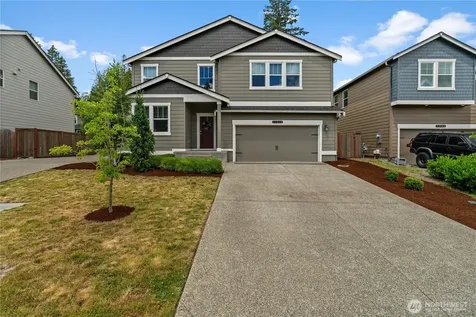 17512 Crossing Drive E Puyallup WA 98374