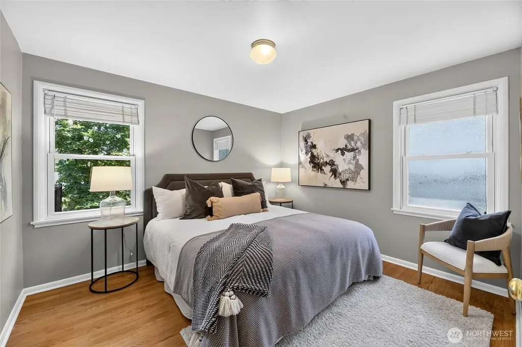 6046 50th Avenue SW Seattle WA 98136