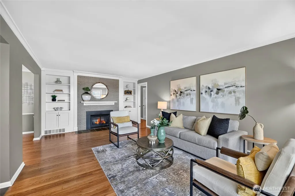 6046 50th Avenue SW Seattle WA 98136