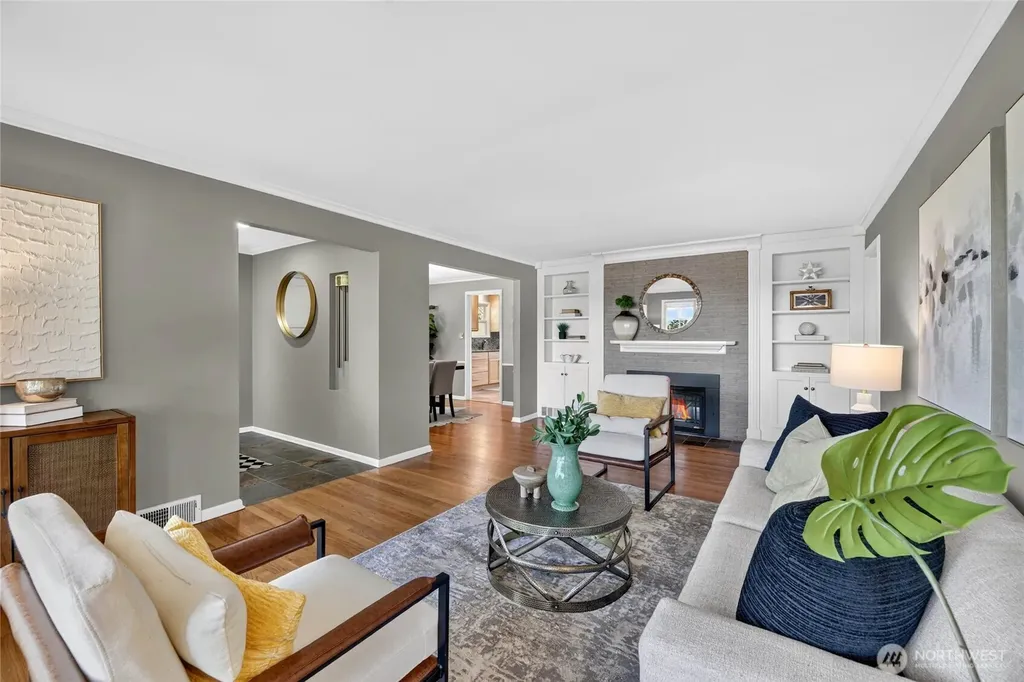6046 50th Avenue SW Seattle WA 98136