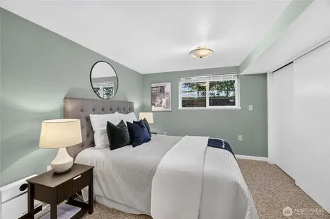 6046 50th Avenue SW Seattle WA 98136