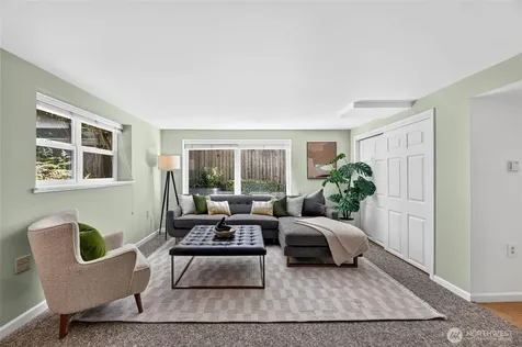 6046 50th Avenue SW Seattle WA 98136