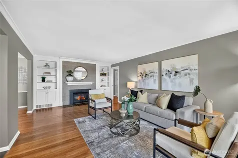 6046 50th Avenue SW Seattle WA 98136
